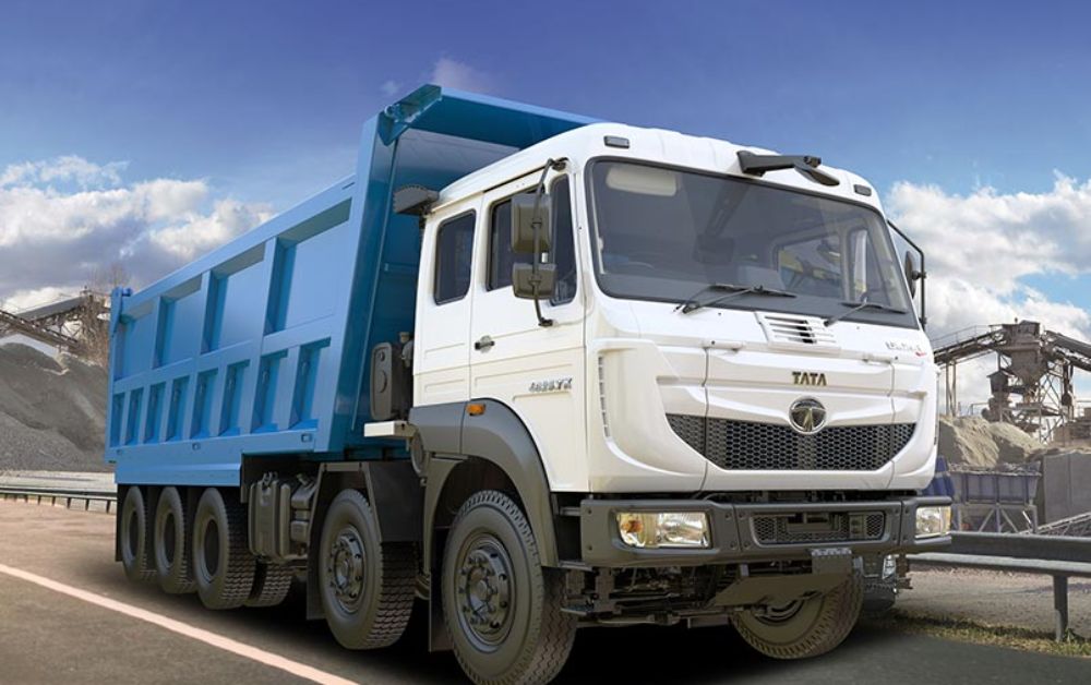 Safety Tips for Storing and Handling Engine Coolant in UAE
